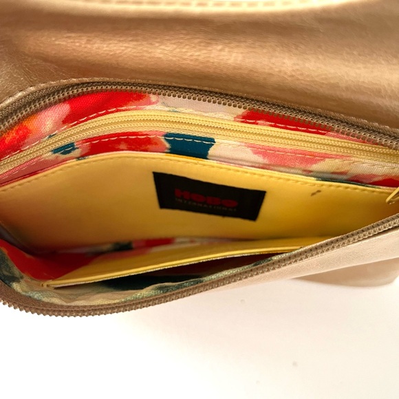 Hobo International Clutch - Picture 5 of 5